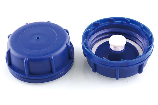 About the application of ventilation plugs for pesticide bottles